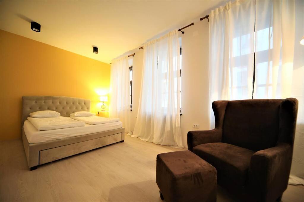 Lovely Two Bedroom In The Old Town Рига Екстериор снимка