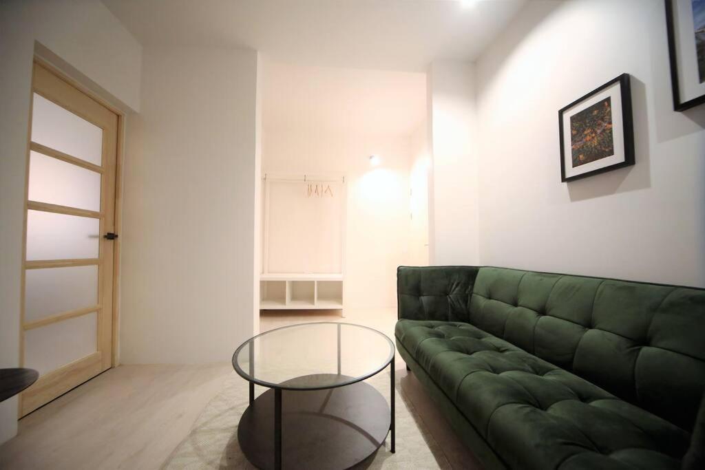Lovely Two Bedroom In The Old Town Рига Екстериор снимка