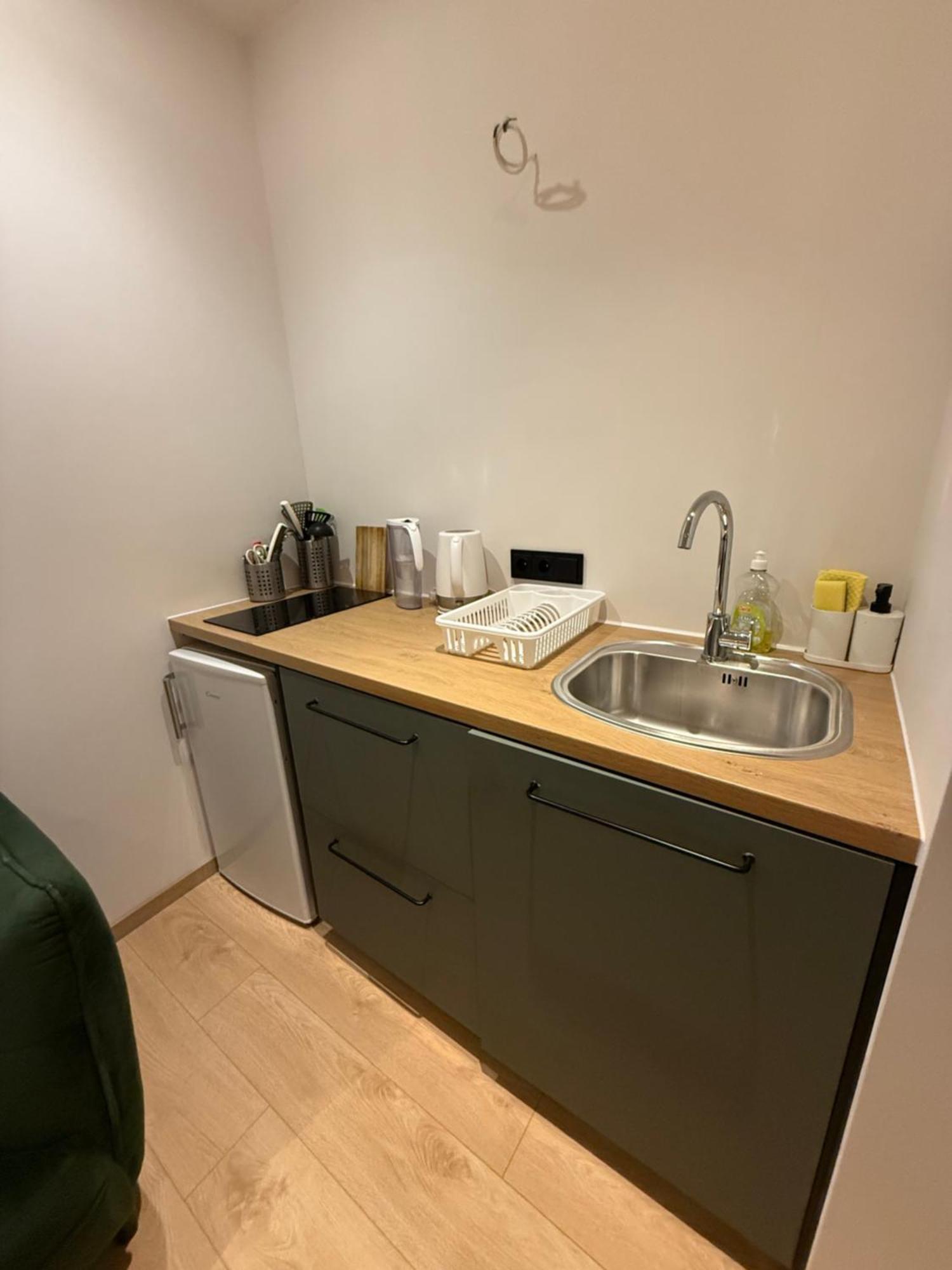 Lovely Two Bedroom In The Old Town Рига Екстериор снимка